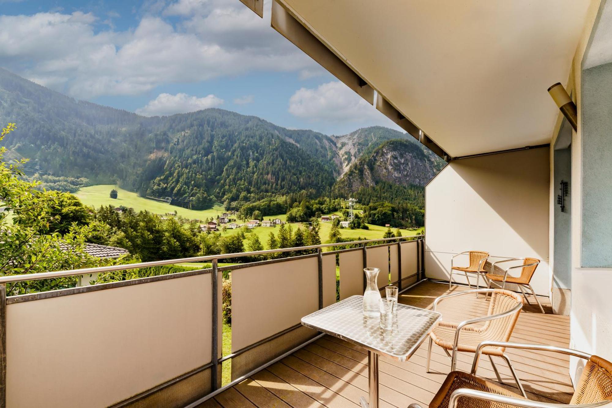 Haus Roecken Apartment ดาลาส ภายนอก รูปภาพ