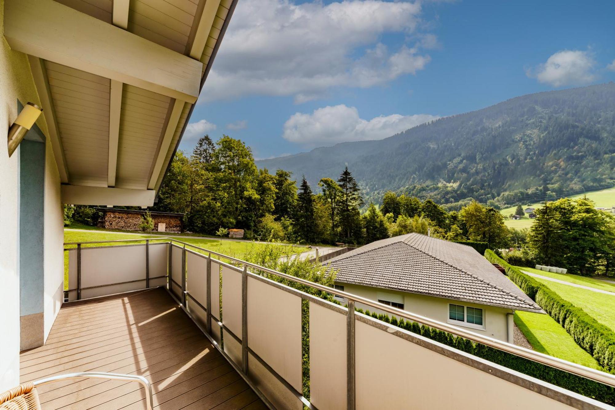 Haus Roecken Apartment ดาลาส ภายนอก รูปภาพ